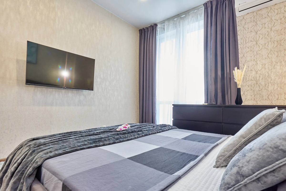 Апартаменты Современная Евродвушка в новом доме на 14 этаже