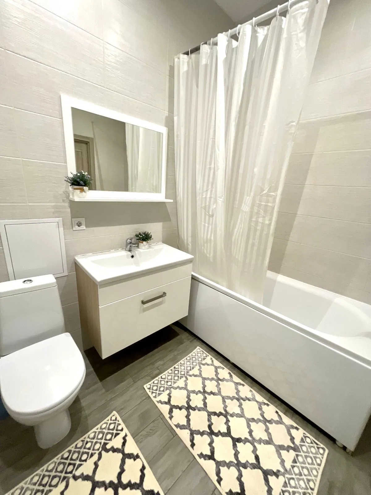 Апартаменты на МОГЭС 13