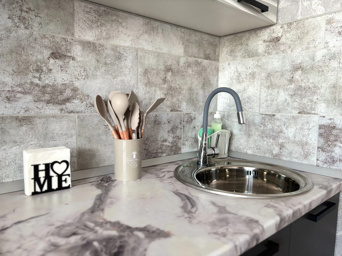 Квартира BestHome Двухкомнатная семейная в центре