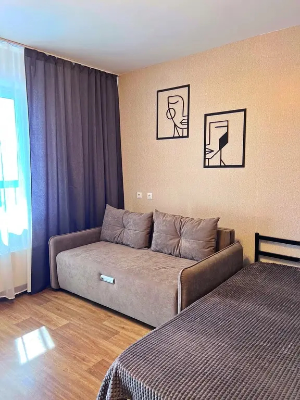 Апартаменты Дубровинского, 110б