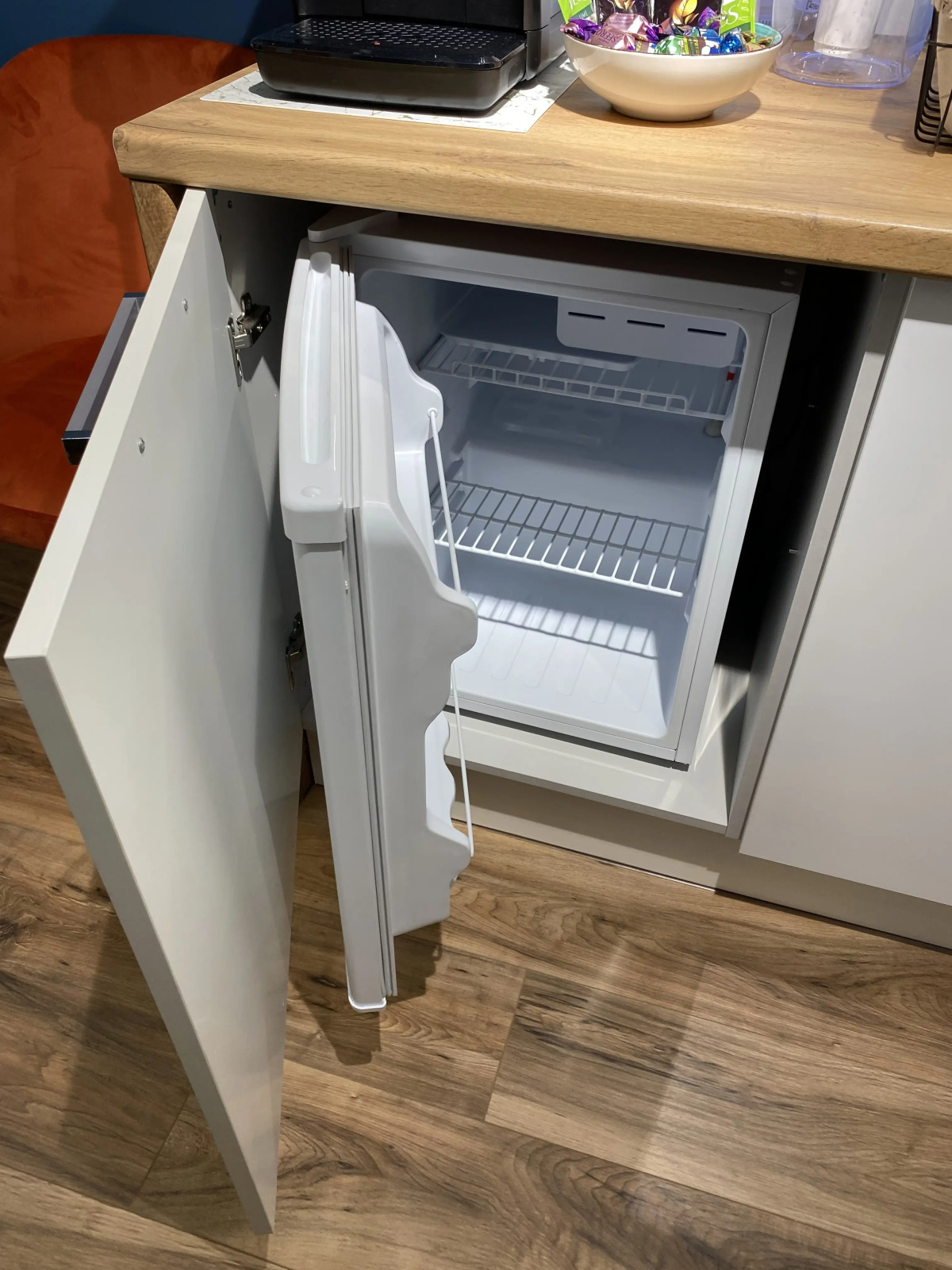 Синяя студия Апартаменты и точка