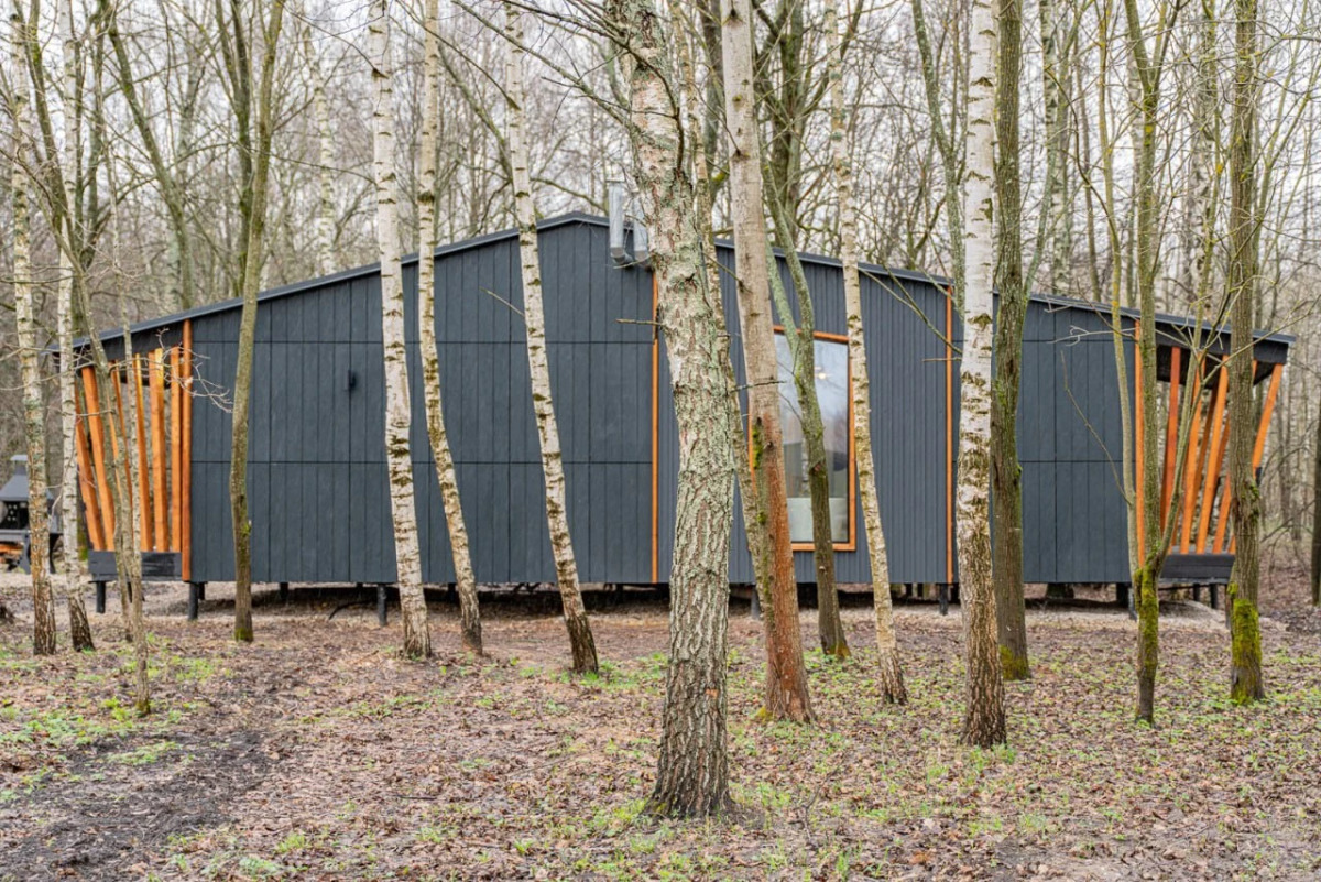 Отель Шепот