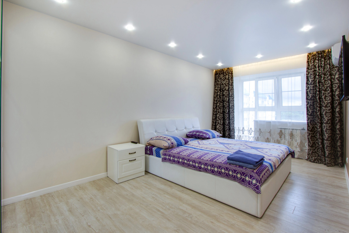 Апартаменты Трёхкомнатные в центре города по Ленинградской 2