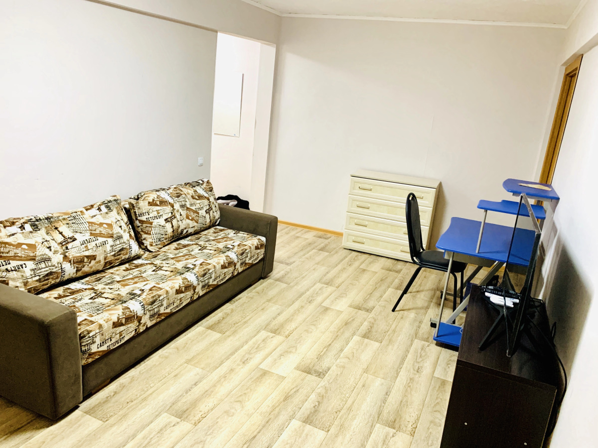 Просторная квартира 3 спальных места рядом с ТРЦ Каскад и Олимп