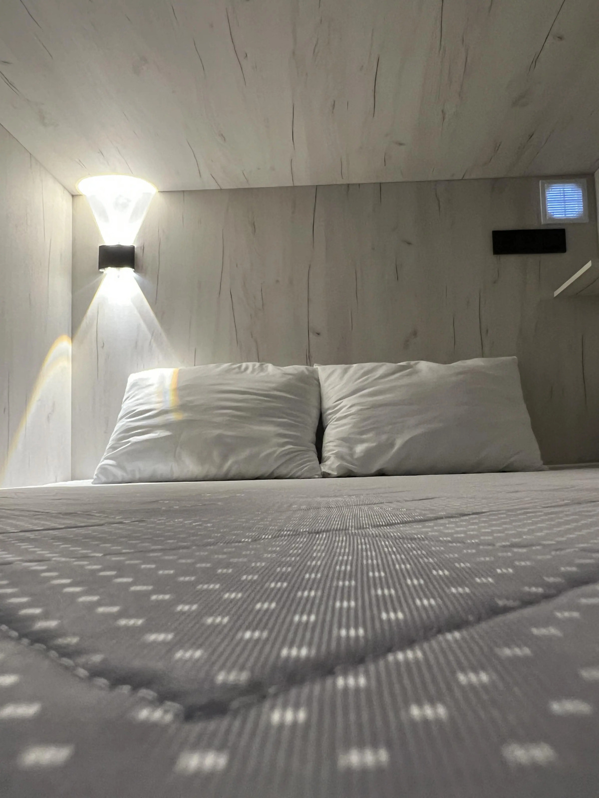 Хостел Капсула Эдем