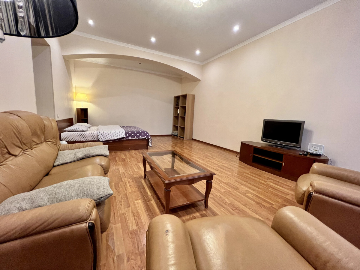 Апартаменты Большая Морская 21 трехкомнатные