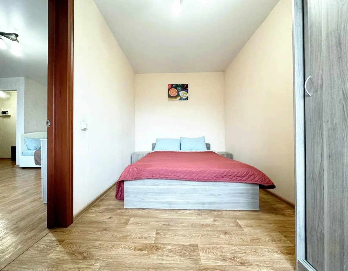 Квартира двухкомнатная в центре на Дзержинского рядом с КузГТУ и  РИАцентром