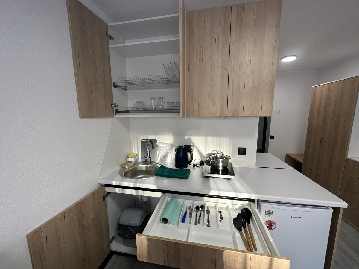 Квартира по улице Мельникайте дом 83