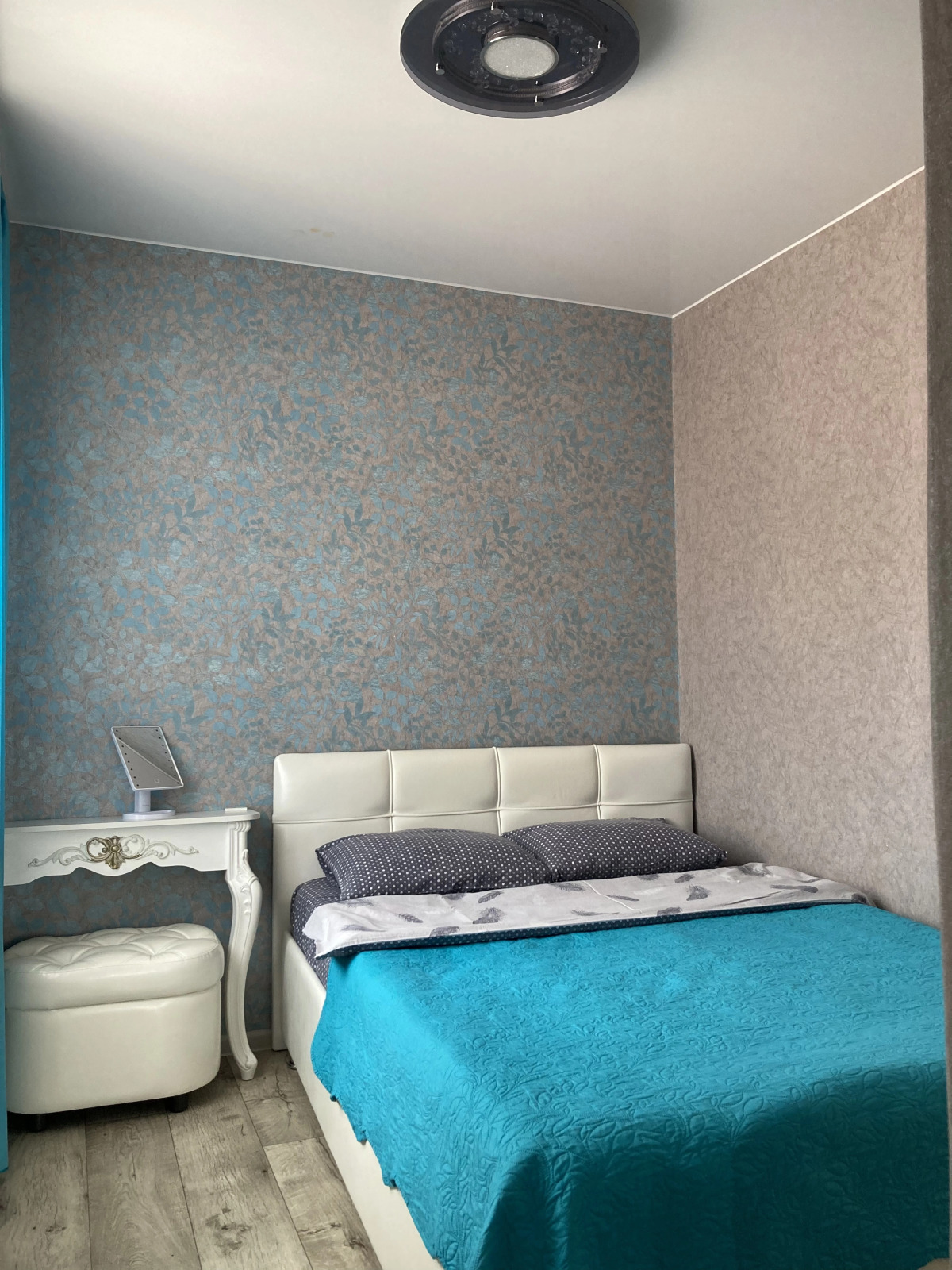 Апартаменты на площади Ленина