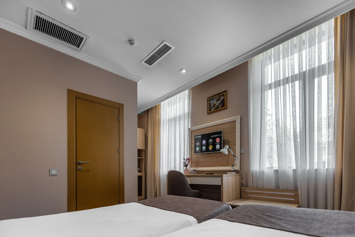 Metro City Hotel
