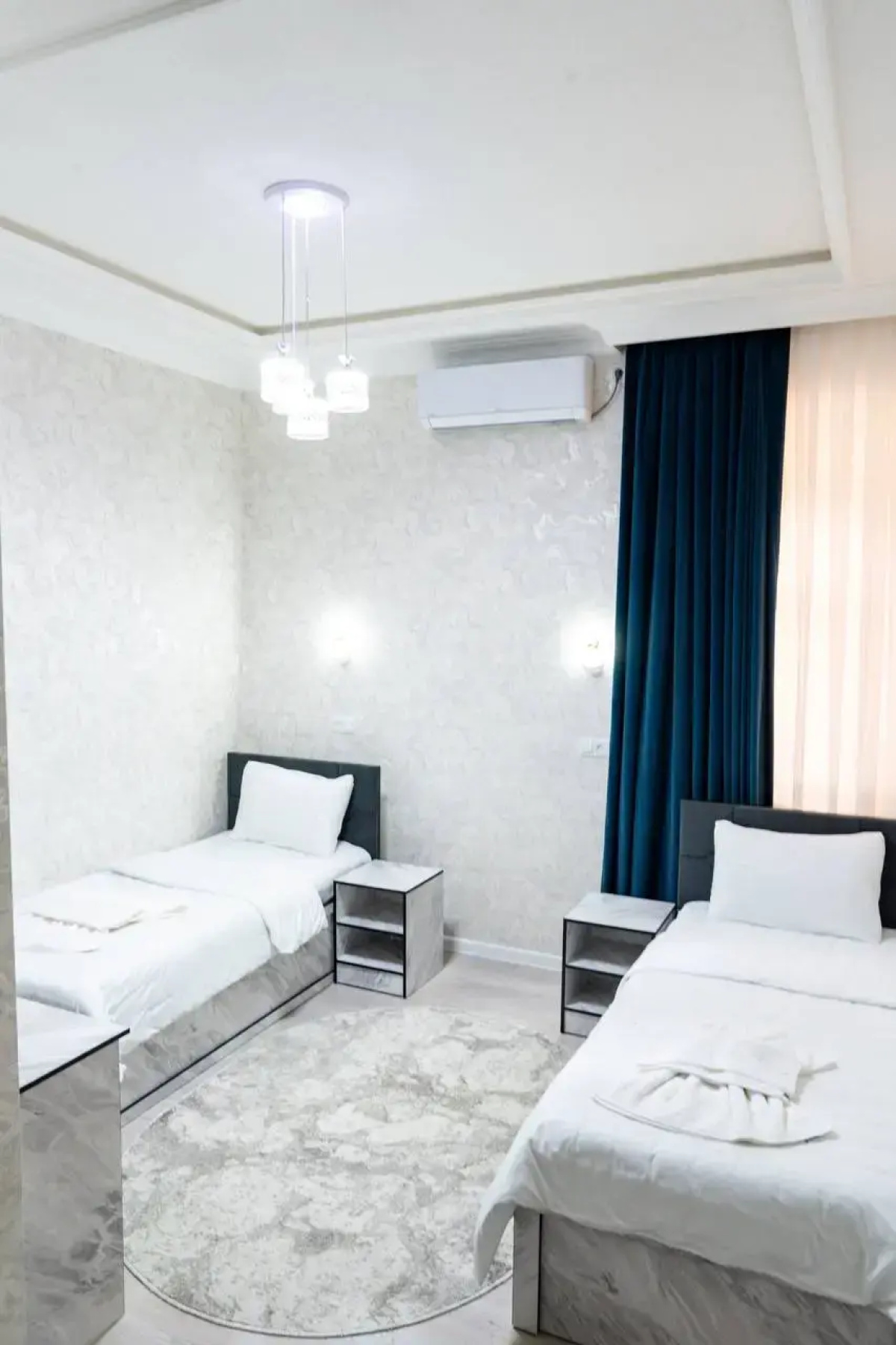 Отель Status Inn