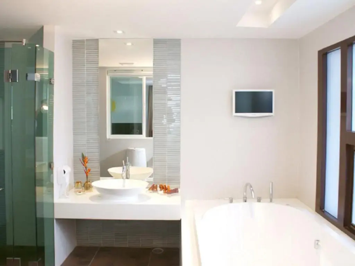 Отель Z Through by The Zign