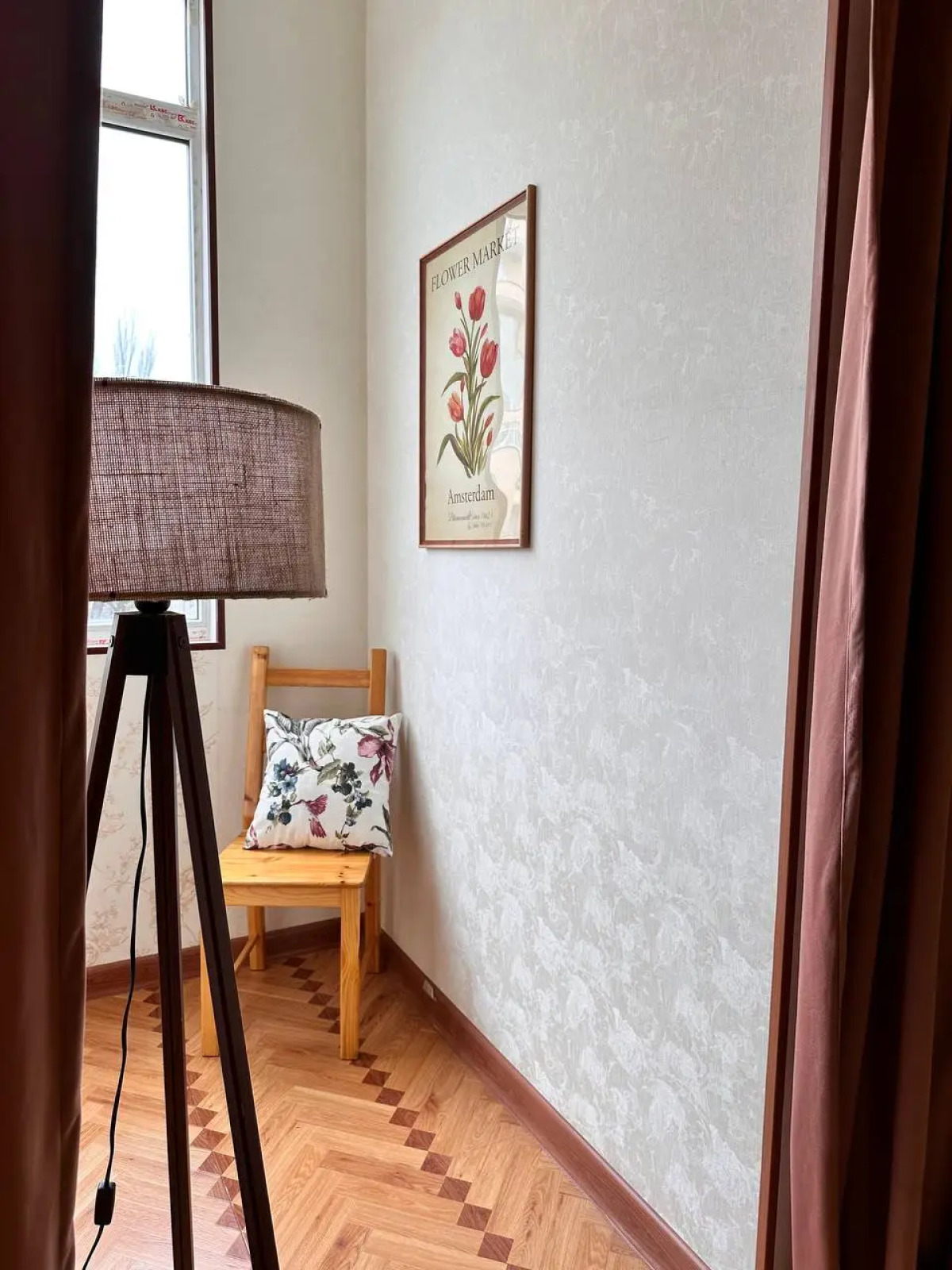 Квартира Роскошная Трёхкомнатная