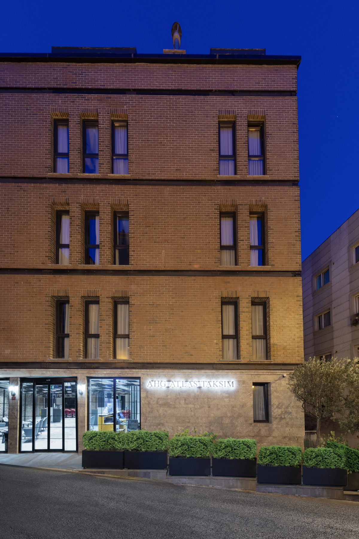 Отель Ahg Atlas Hotel Taksim Boutique