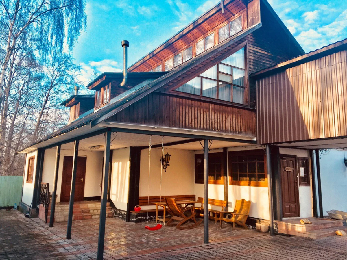 Отель Белое и Черное