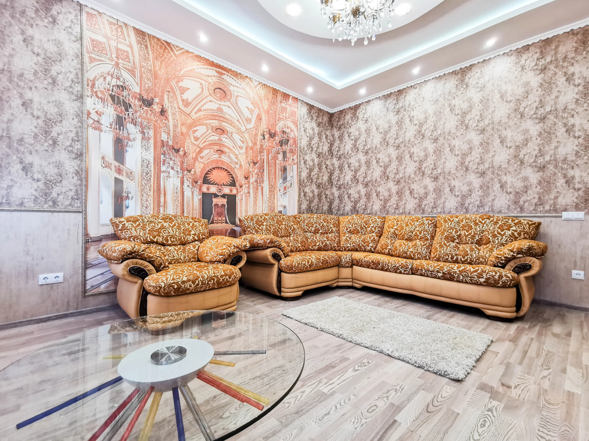 Апартаменты трехкомнатные Apartico на Марата