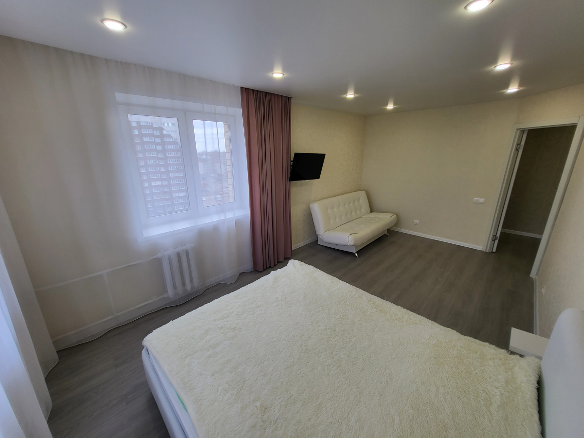Апартаменты Apartment on 8 marta 21