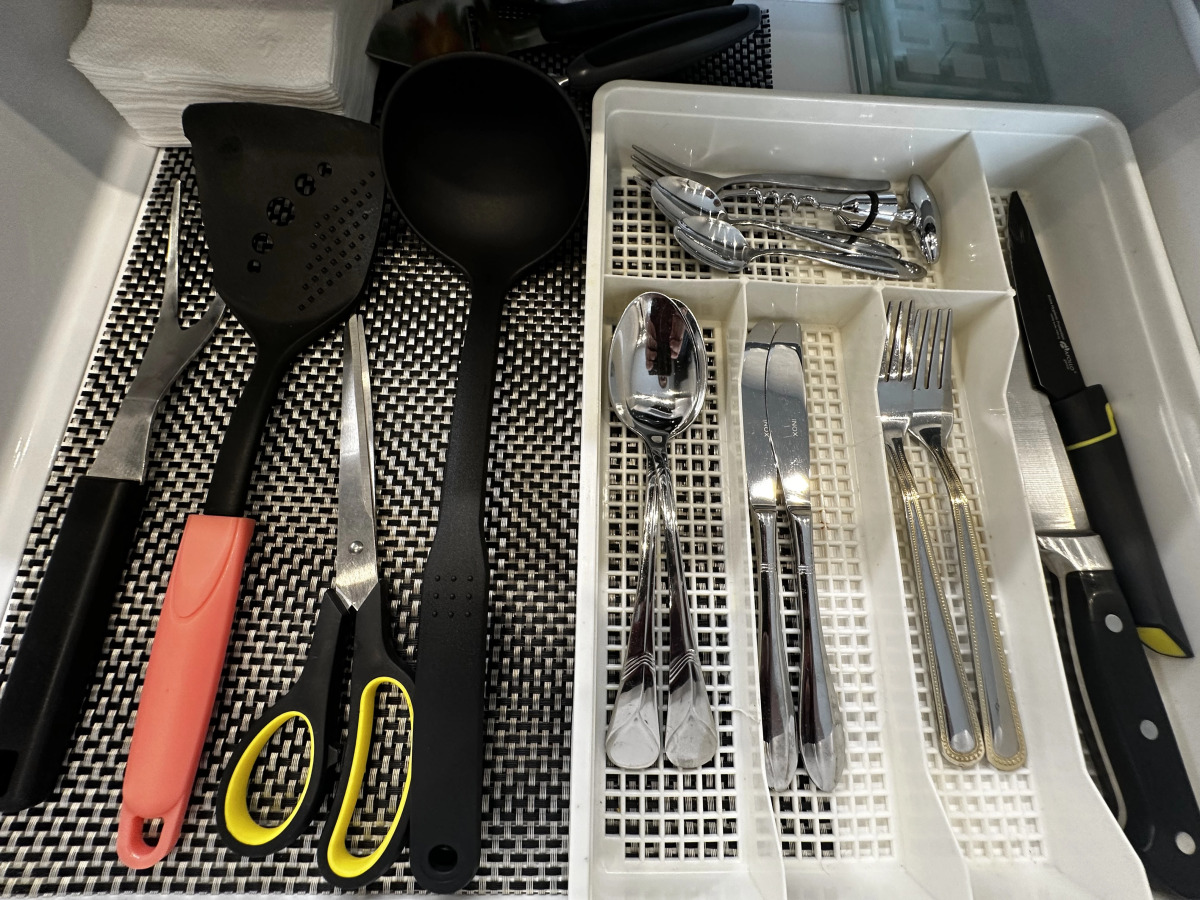 Квартира Магирус с Парящей Кроватью и Джакузи