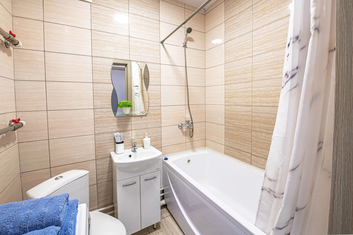 Апартаменты TopHouse на Можжевеловой 18, 1 этаж