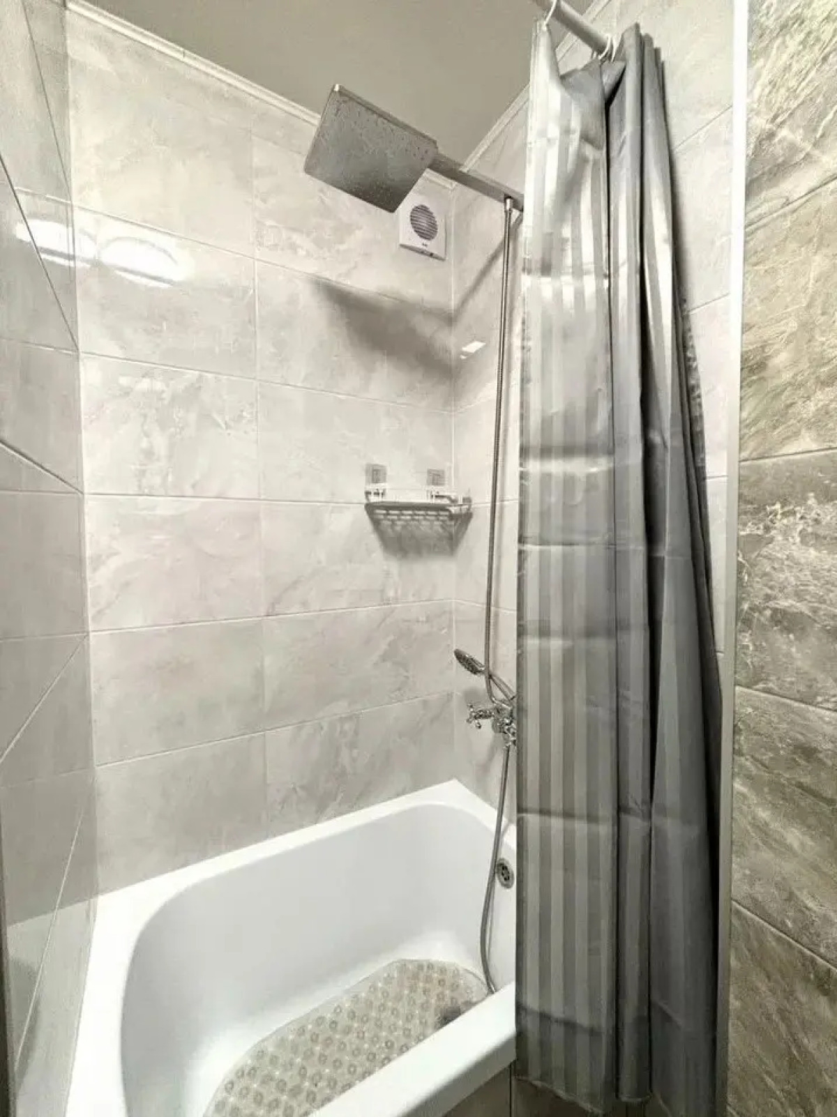 Квартира Студия светлая теплая и просторная