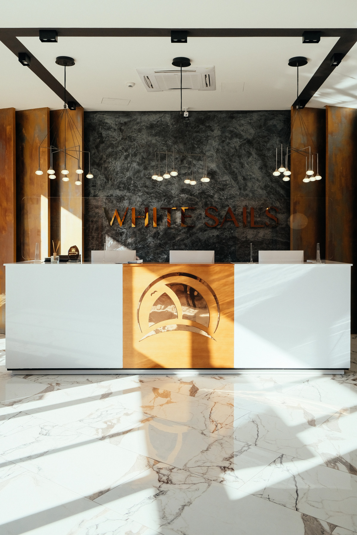 Hotel White Sails Residential