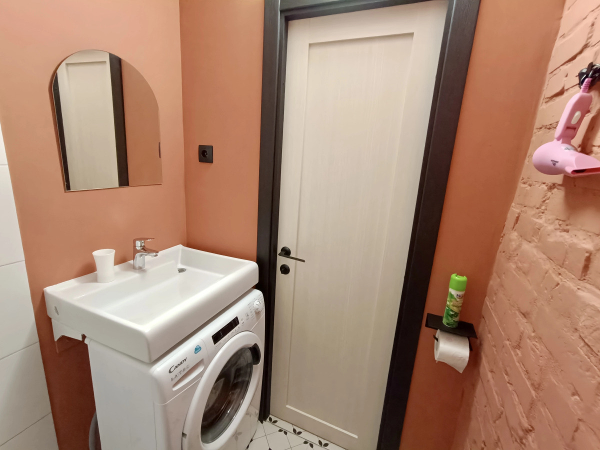 Квартира Комсомольский проспект 8-3