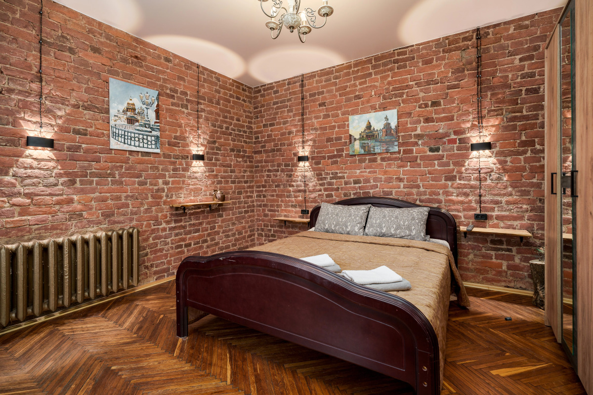 Апартаменты SREDNYAYA PODYACHESKAYA 6 APARTMENTS Просторные трехкомнатные апартаменты Park Lane Inn для 3-х взрослых