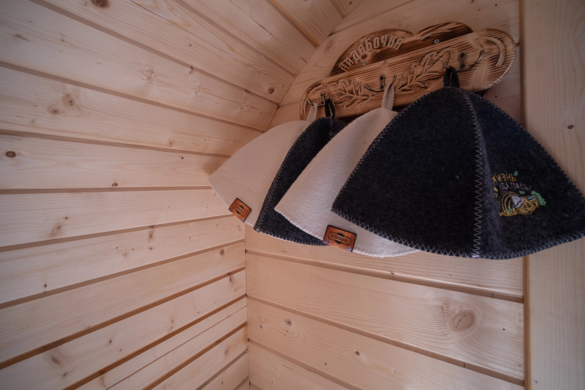 Частный Дом с Бассейном Мансардой и Видом на Горы