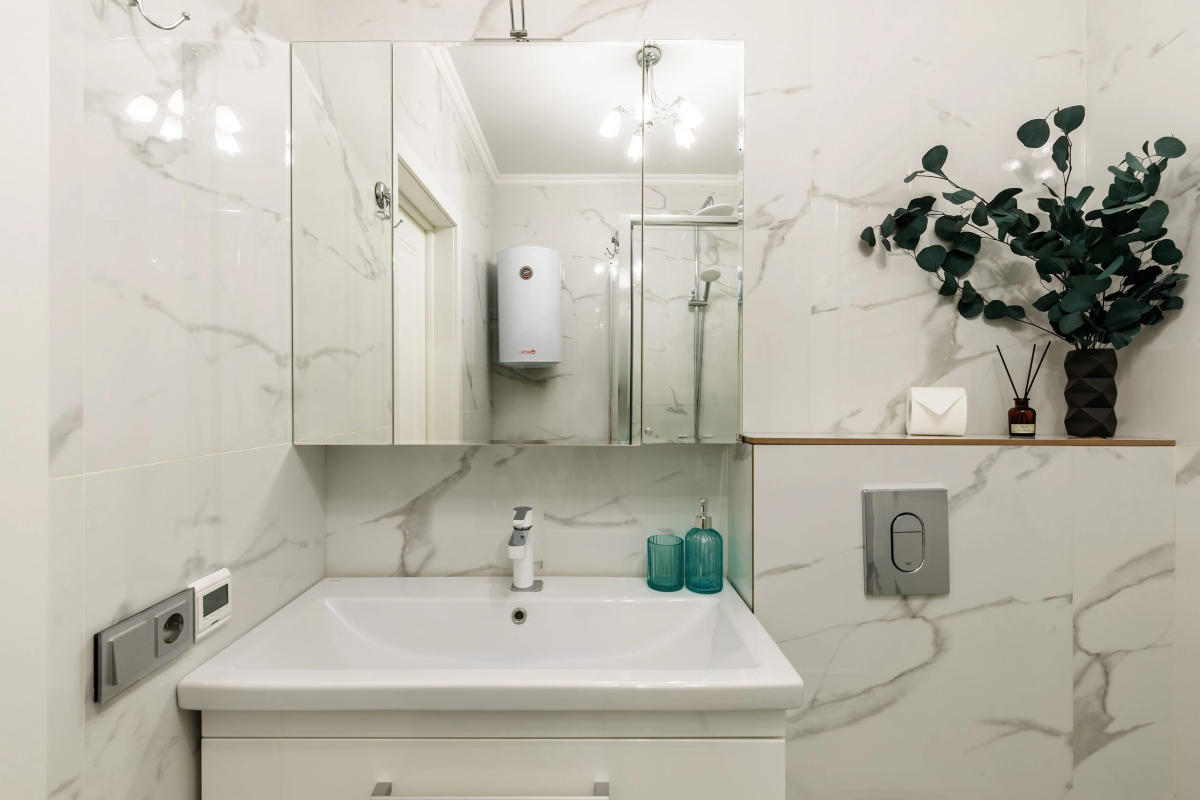 Двухкомнатные апартаменты LUX  с видом на ДОН №7