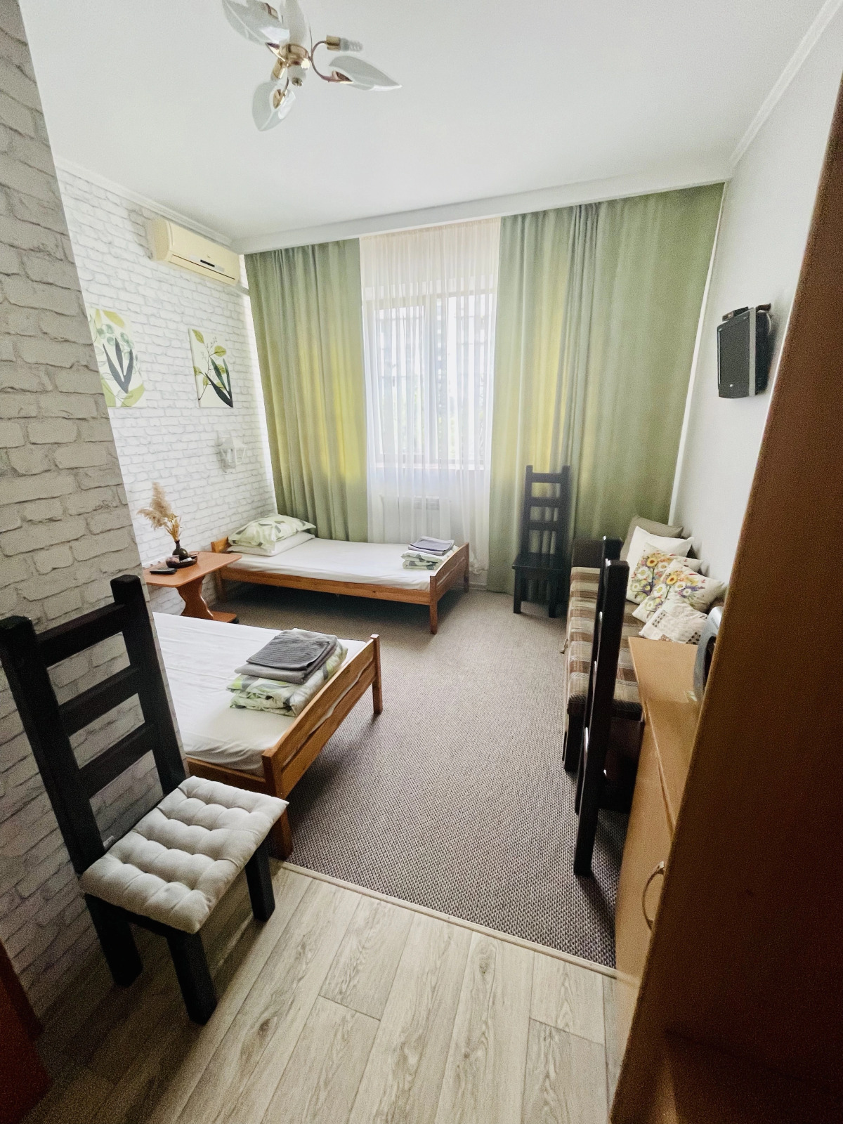 Гостевой дом на Ленинградской 28