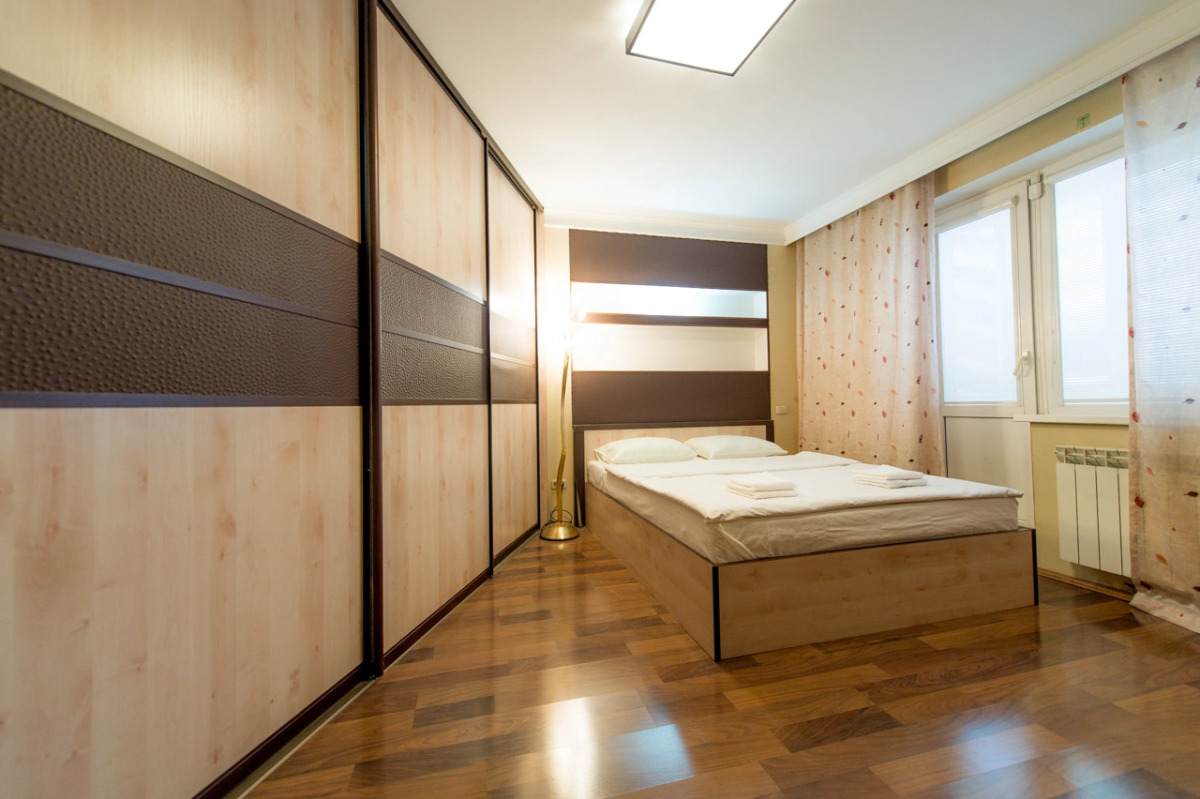 Апартаменты Пять Звёзд на Монакова 33