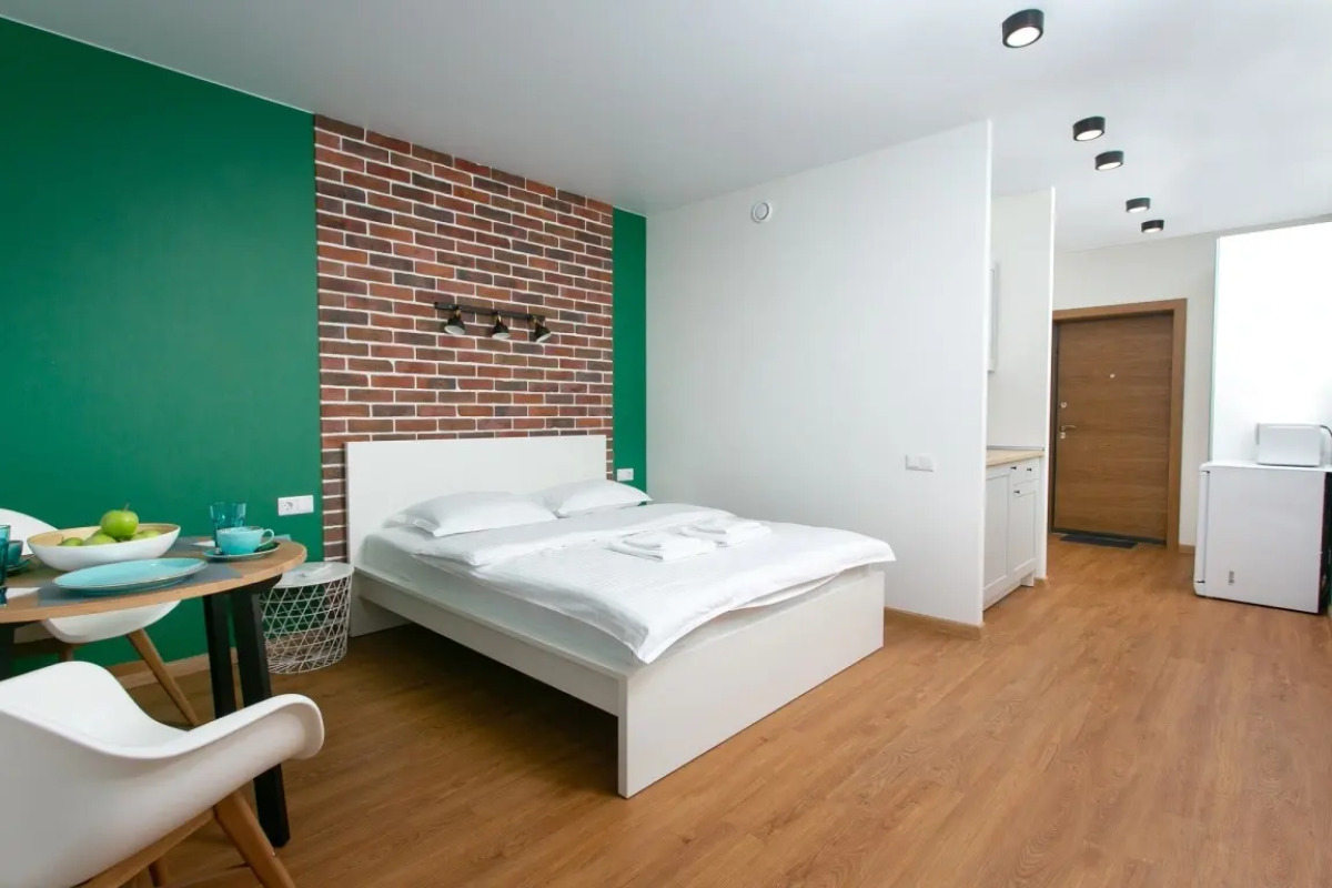 Апартаменты Домант Романова 60/1 (2)