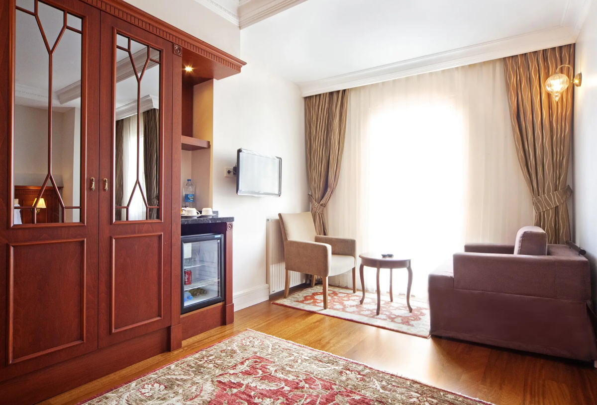 Отель Aren Suites