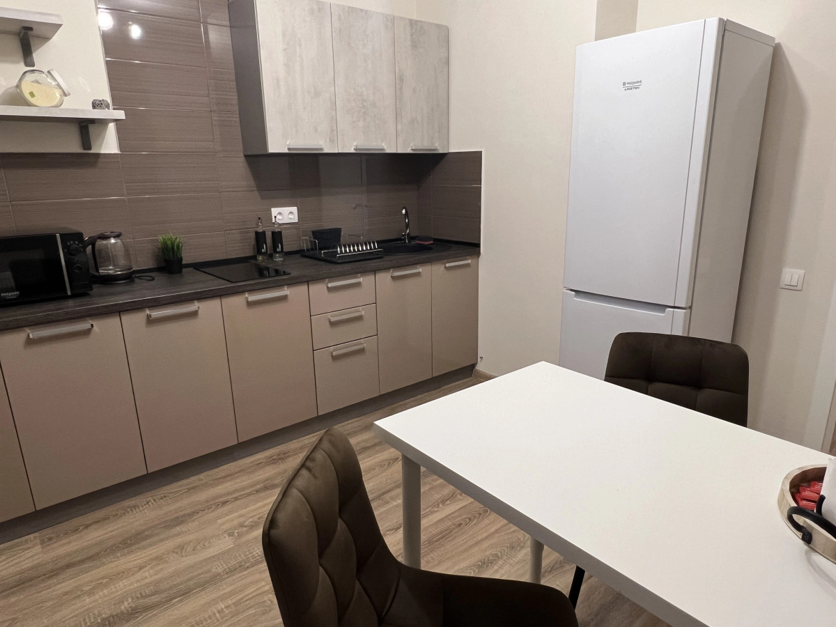 Апартаменты Возле ТРЦ ТАУ