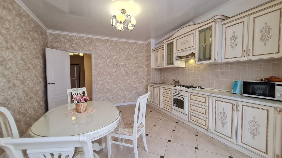 Апартаменты VIP квартиры на Московской by Sutki26