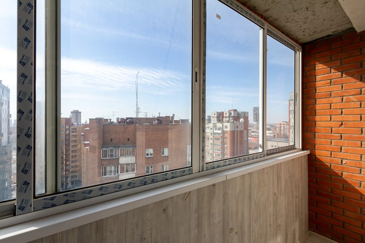 Апартаменты Крылова, 34, этаж 13