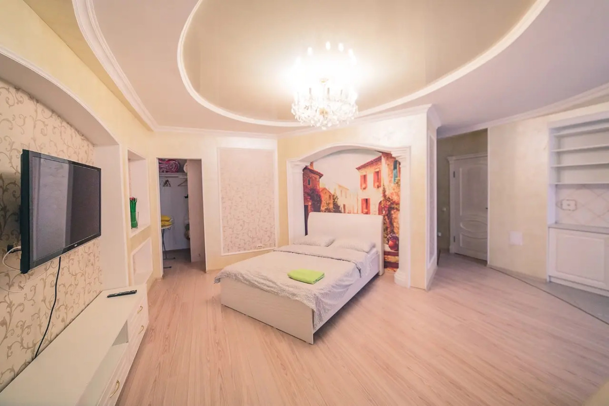 Апартаменты на Октябрьской Революции