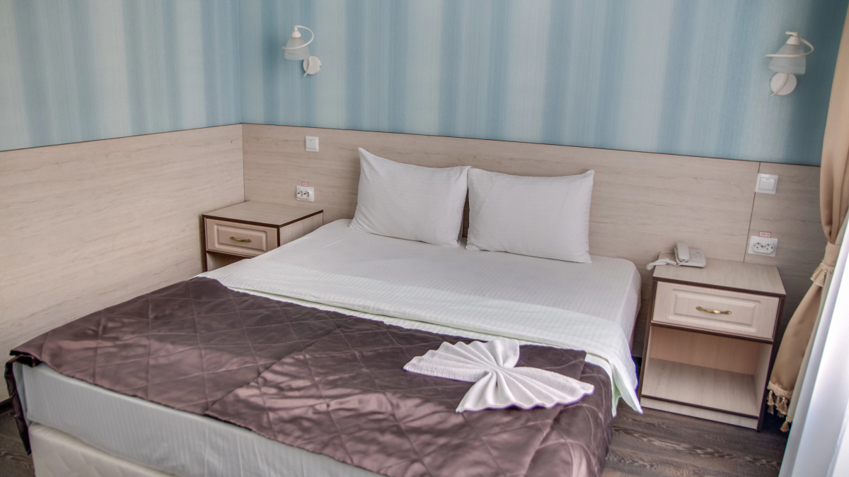 Отель сквер Высоцкого