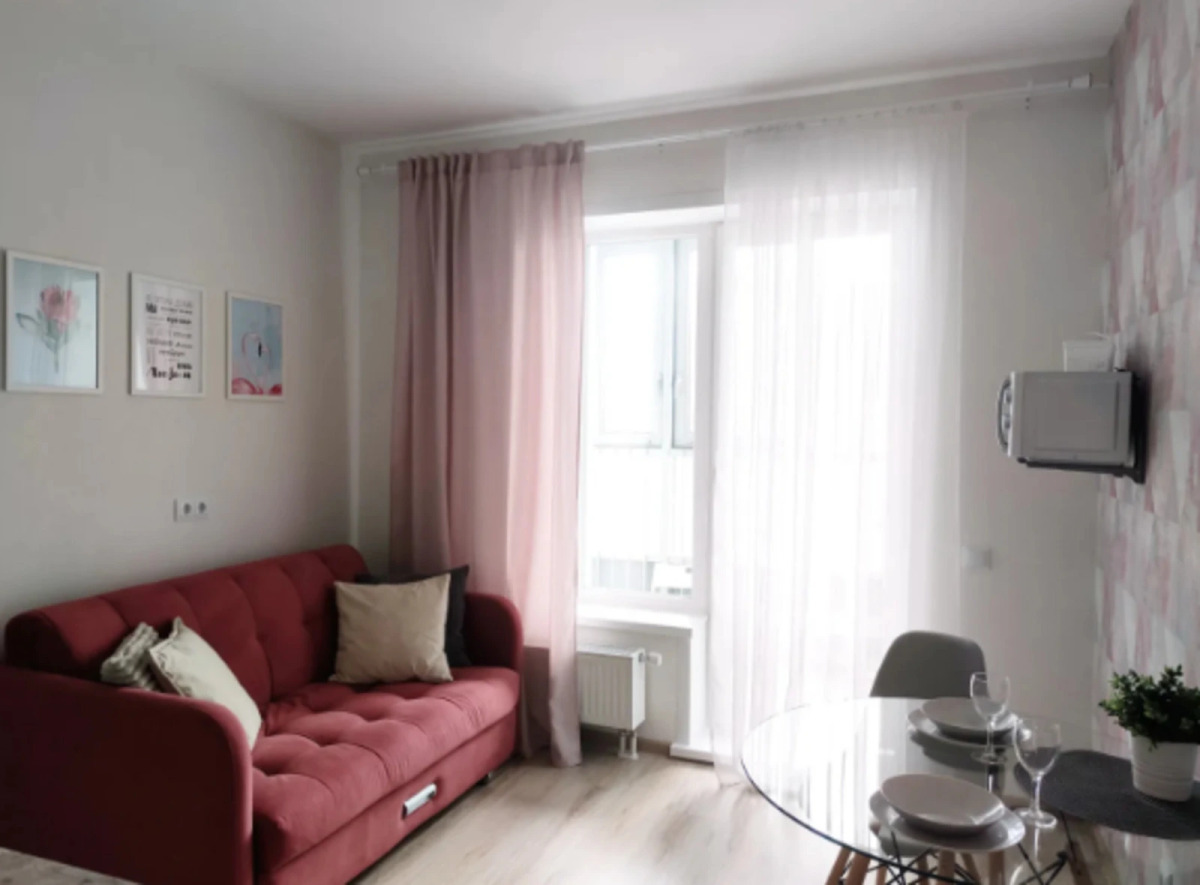 Апартаменты на Революции 48