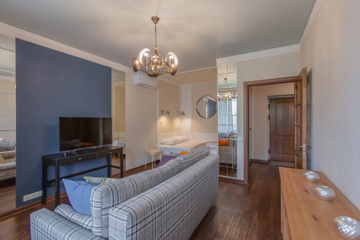 Квартира на Бронной у Патриарших Прудов