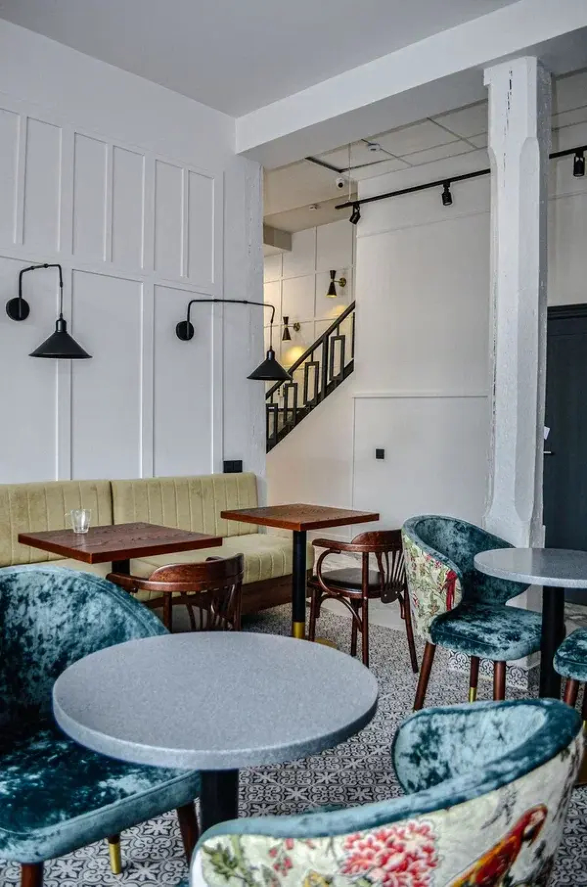 Отель Gizzat Plaza