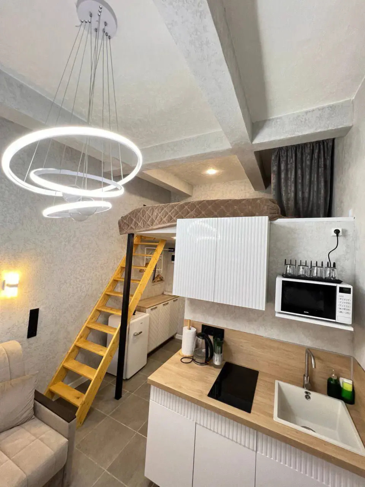 Colorful apartments в 8 минутах на метро от самого центра Москвы