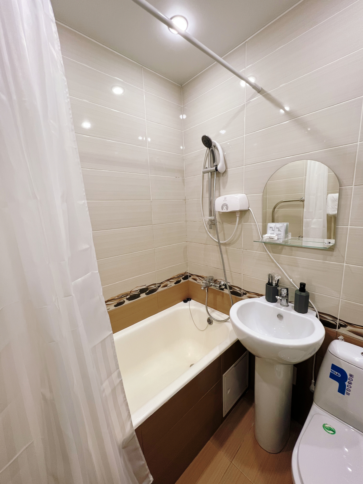 Апартаменты UraganAPART Мятная свежесть в дoме Шурика