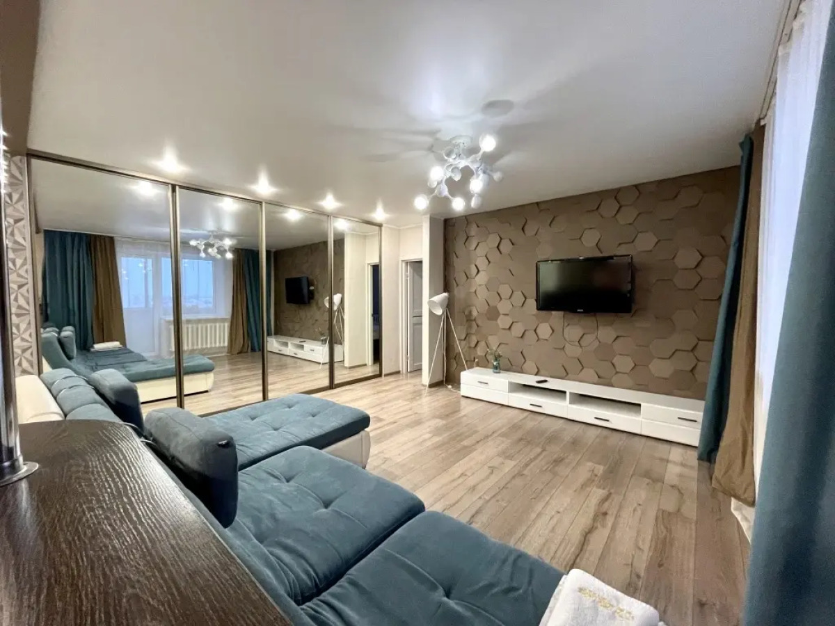 Апартаменты 701 Флэтс-Лайн на улице Красноармейская 100