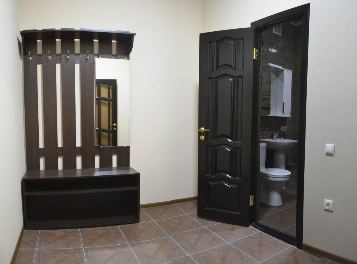 Отель Корона