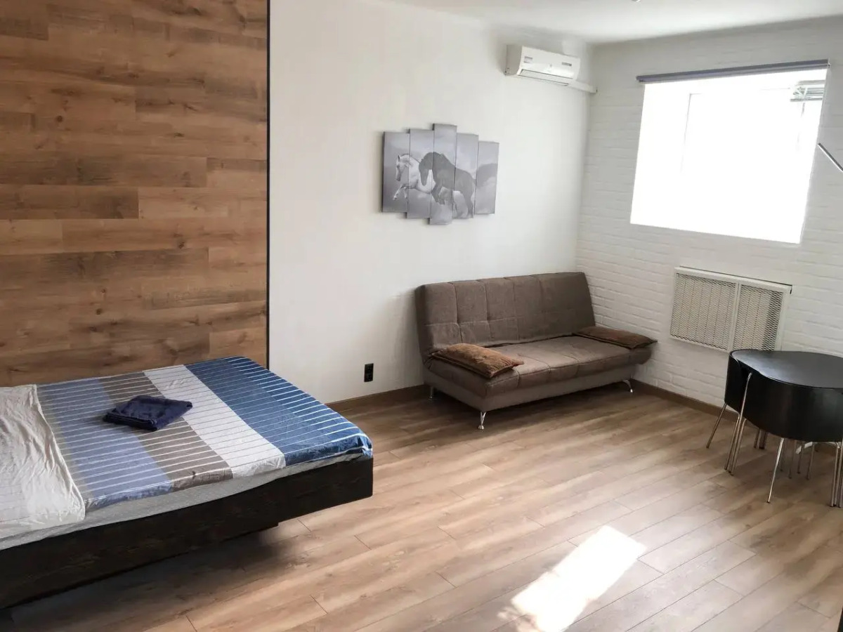 Квартира Ленинградская 63