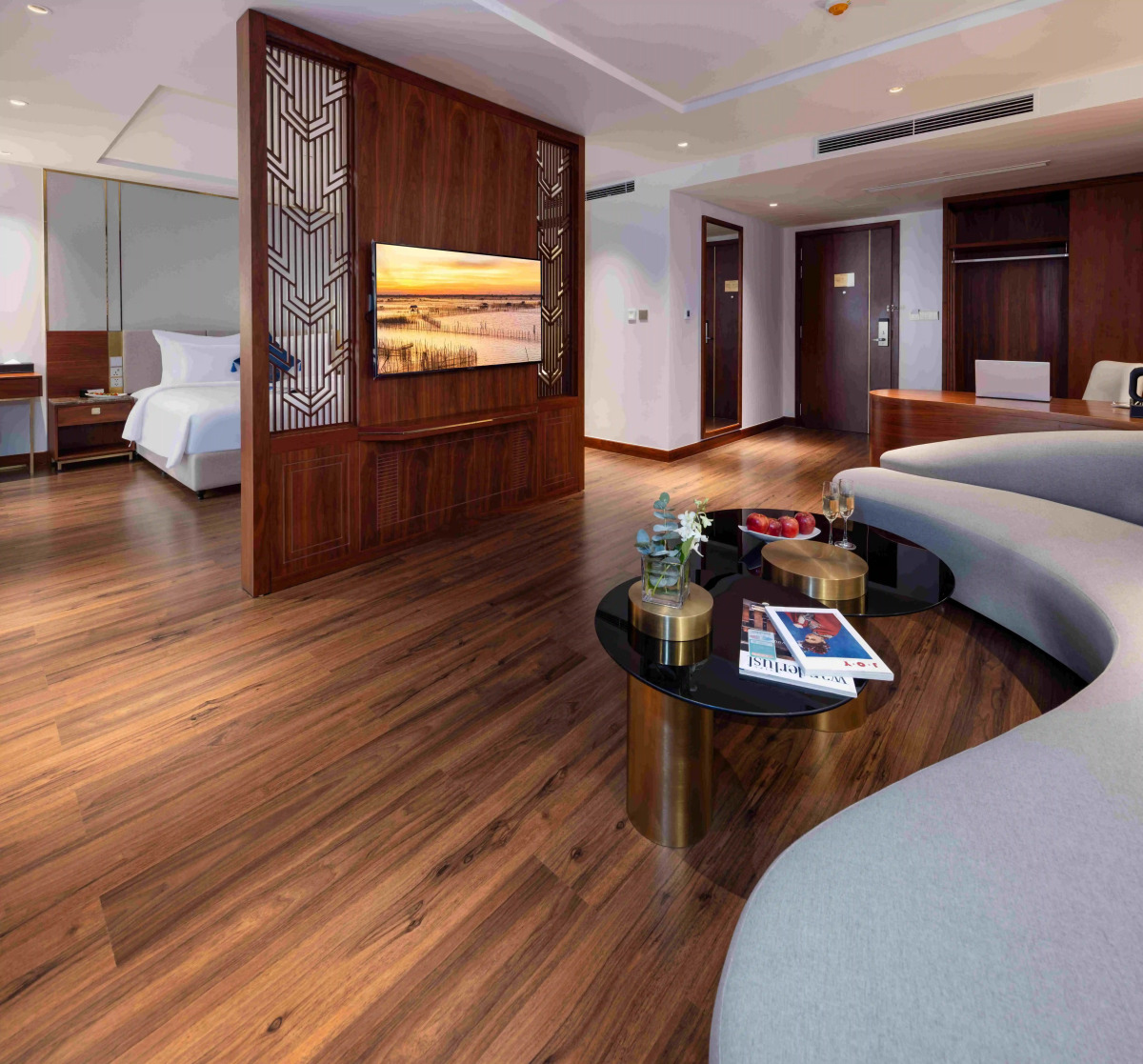 Отель Best Western Premier Marvella Nha Trang