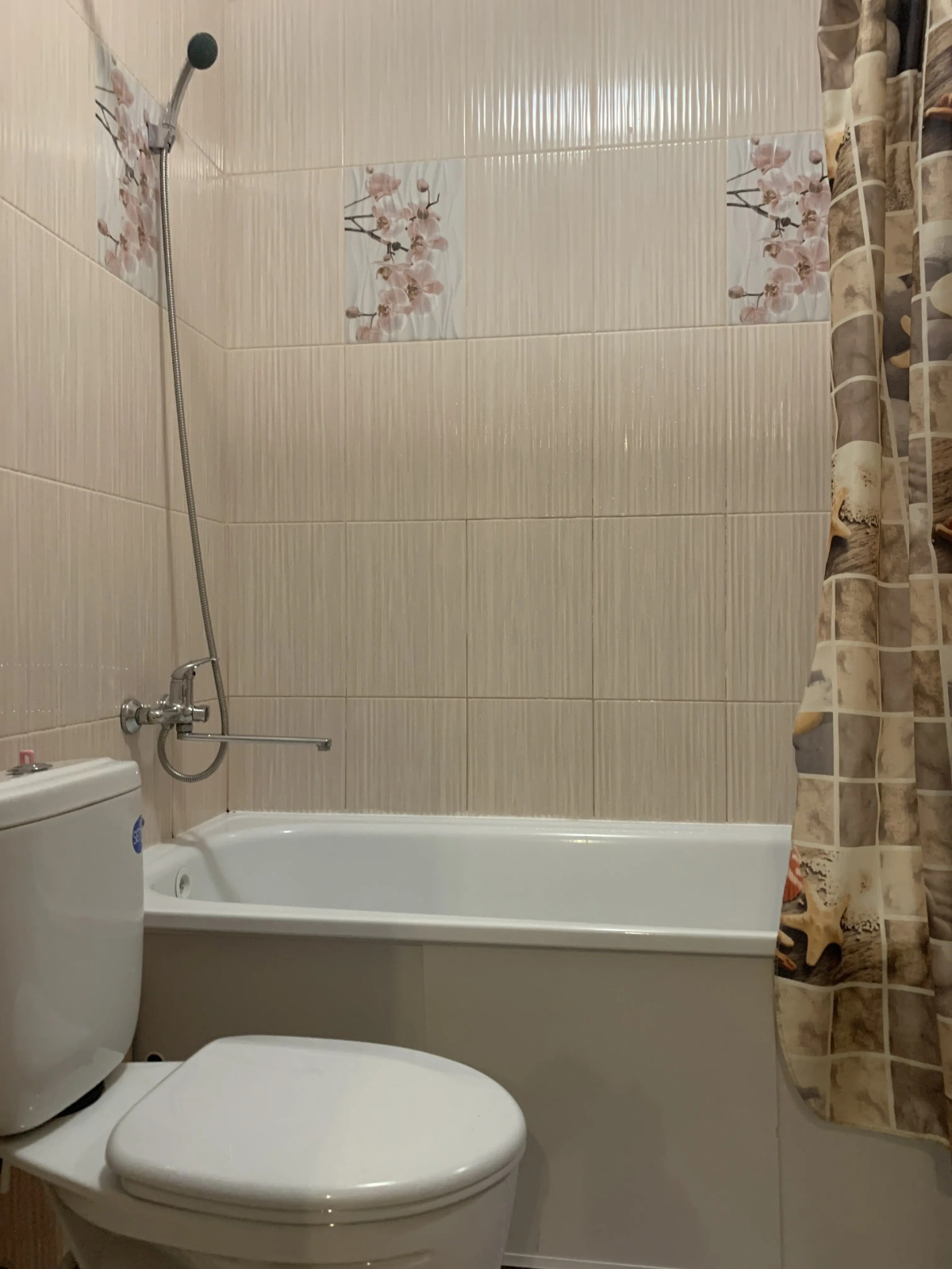 Квартира Прекрасная Возле Кристалла Рядом С Центром