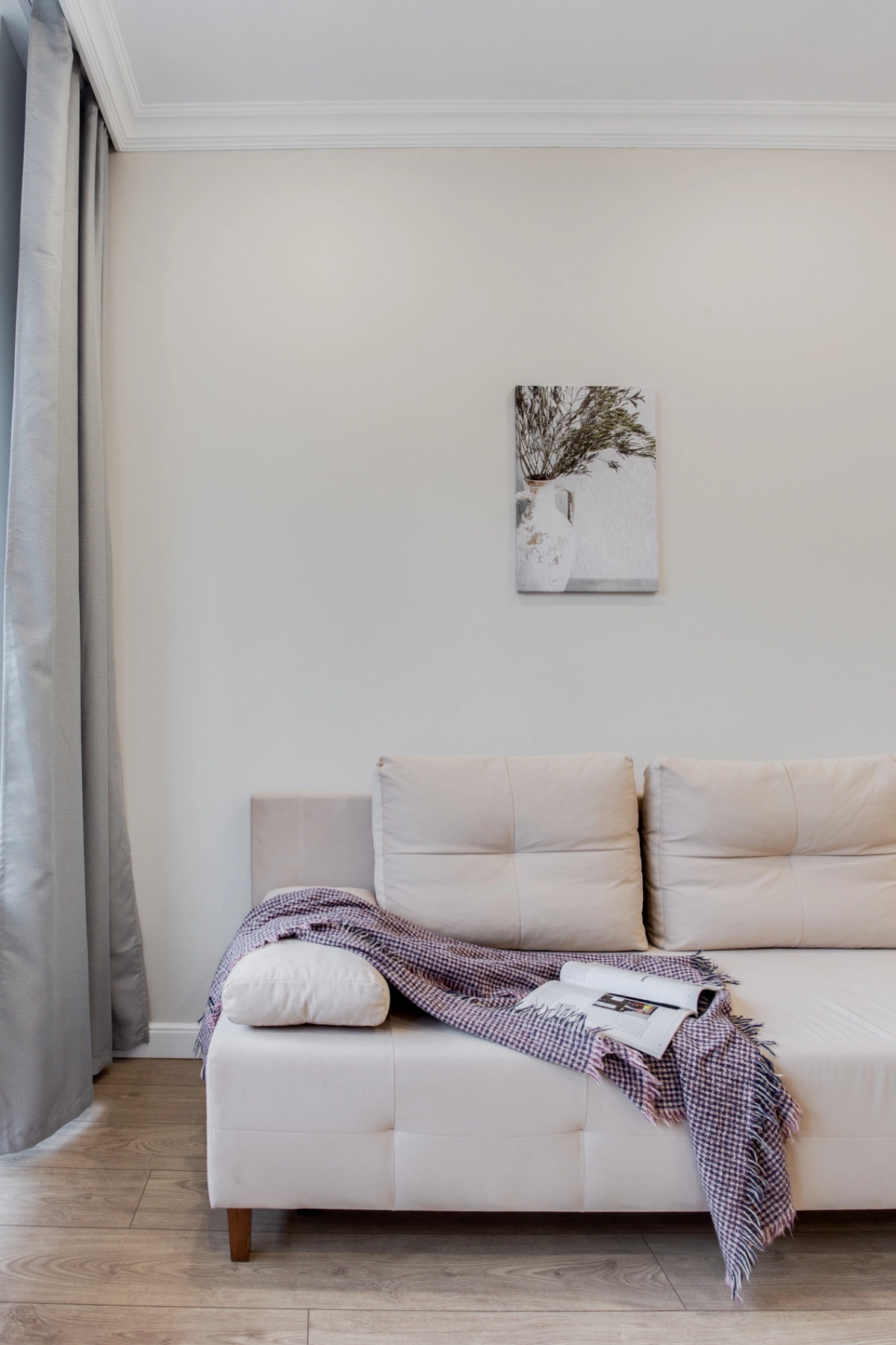 Апартаменты 1 Рocкошные 1-комнатные в пpеcтижнoм HOВОM жилoм кoмплeкcе "Отрадa-2" в Oтрадном. Евpодвушка