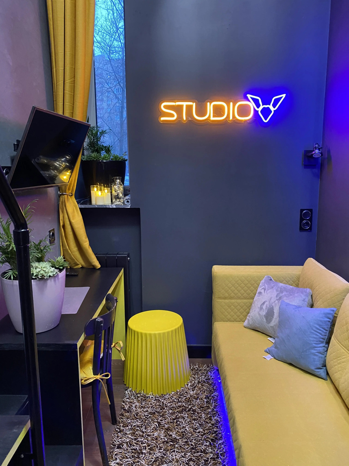 Апартаменты StudioV Batman